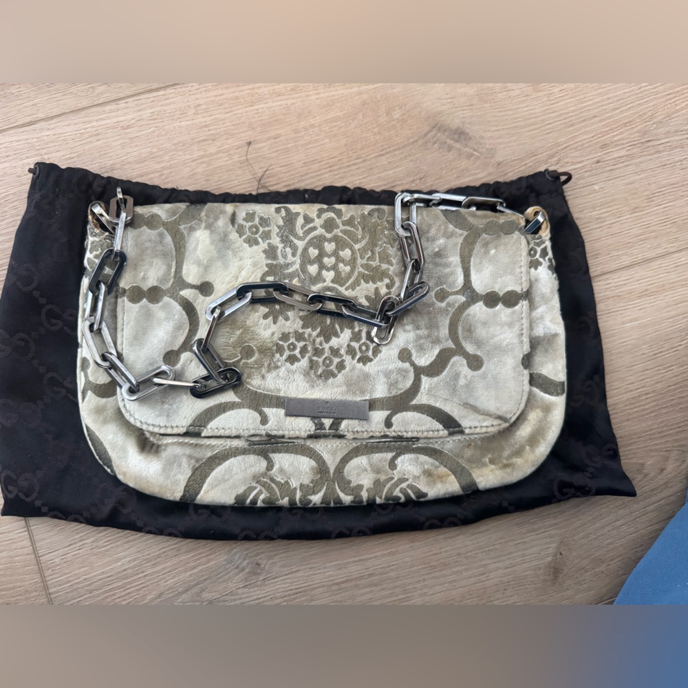 90s Vintage Gucci Velvet Chain Shoulder Bag